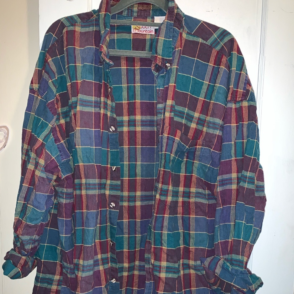 Plaid button-up